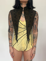Load image into Gallery viewer, VICTORIAN MOURNING CAPE
