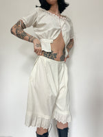 Load image into Gallery viewer, EDWARDIAN CORSET COVER
