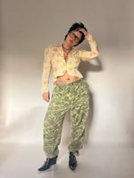 Load image into Gallery viewer, 1940’s TAFFETA FLORAL BLOUSE
