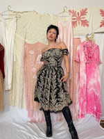 Load image into Gallery viewer, 50’s LACE PARTY DRESS
