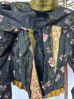 Load image into Gallery viewer, 1890's FLORAL BODICE
