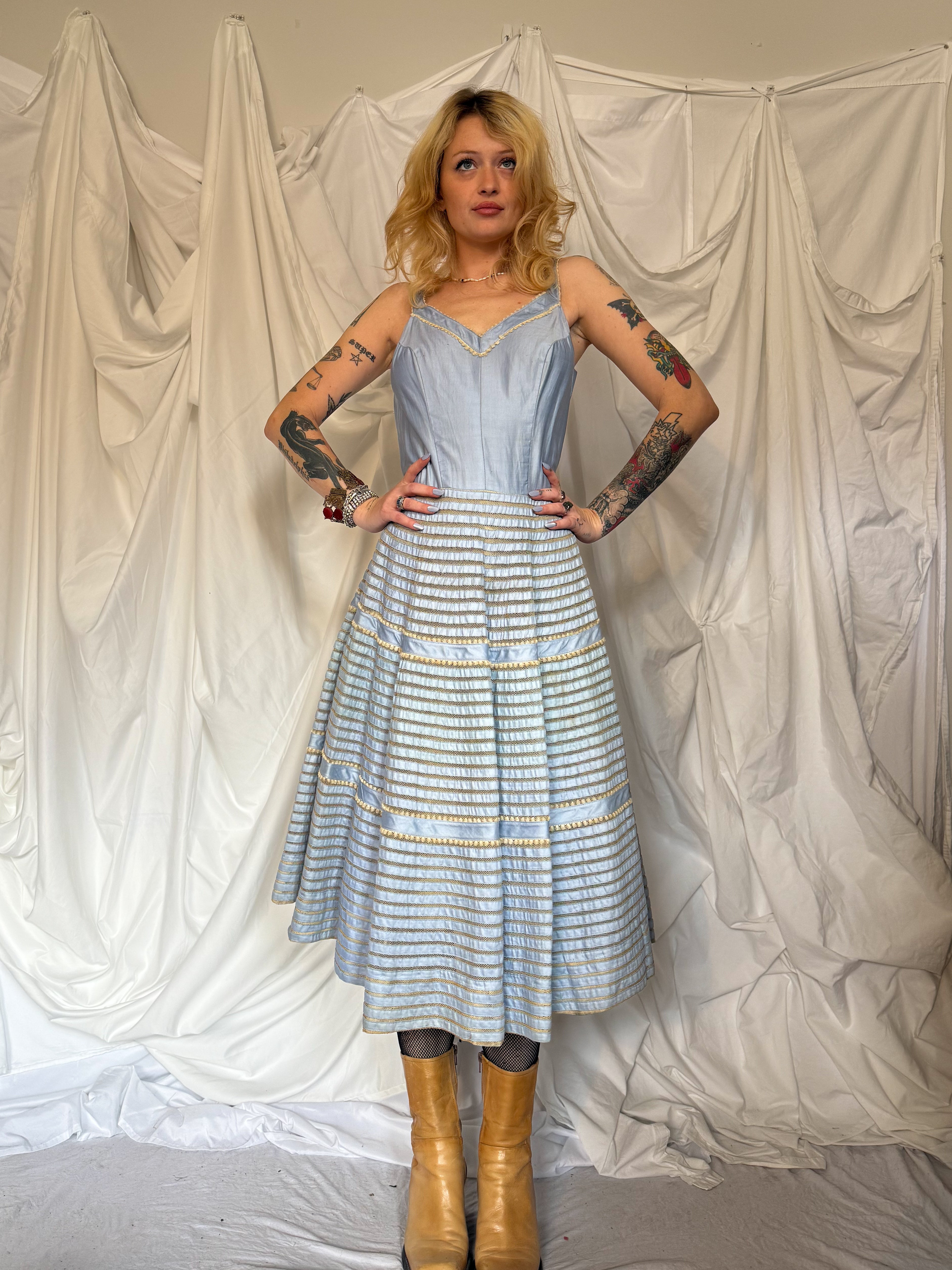 1940’s BABY BLUE DRESS