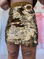 Load image into Gallery viewer, 1970’s SEQUIN TWO PIECE SET
