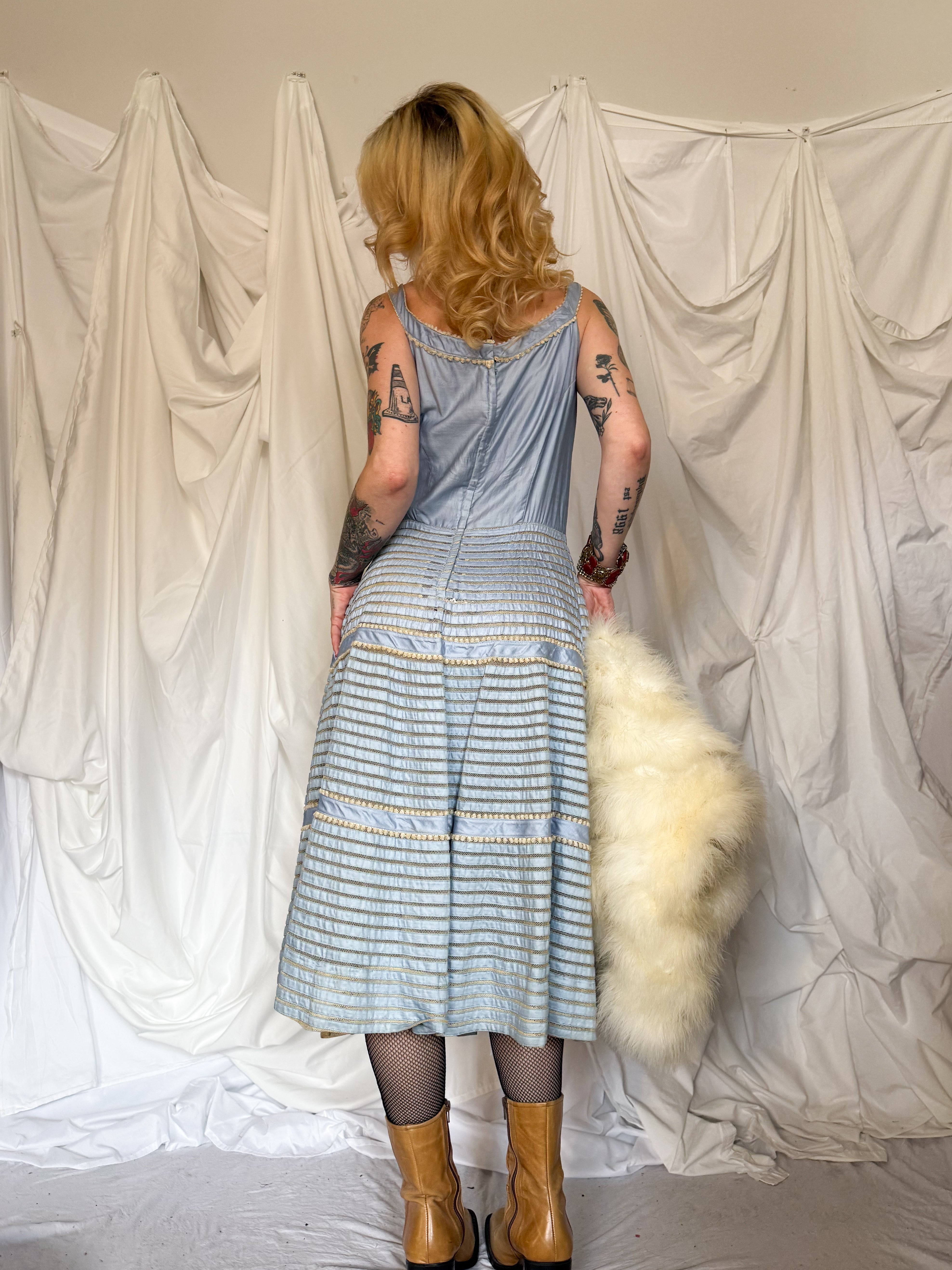 1940’s BABY BLUE DRESS