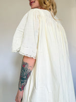 Load image into Gallery viewer, VICTORIAN 3-PIECE BOUDOIR SET
