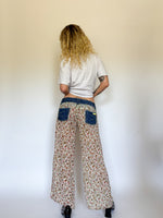 Load image into Gallery viewer, CHIFFON FLARE PANTS
