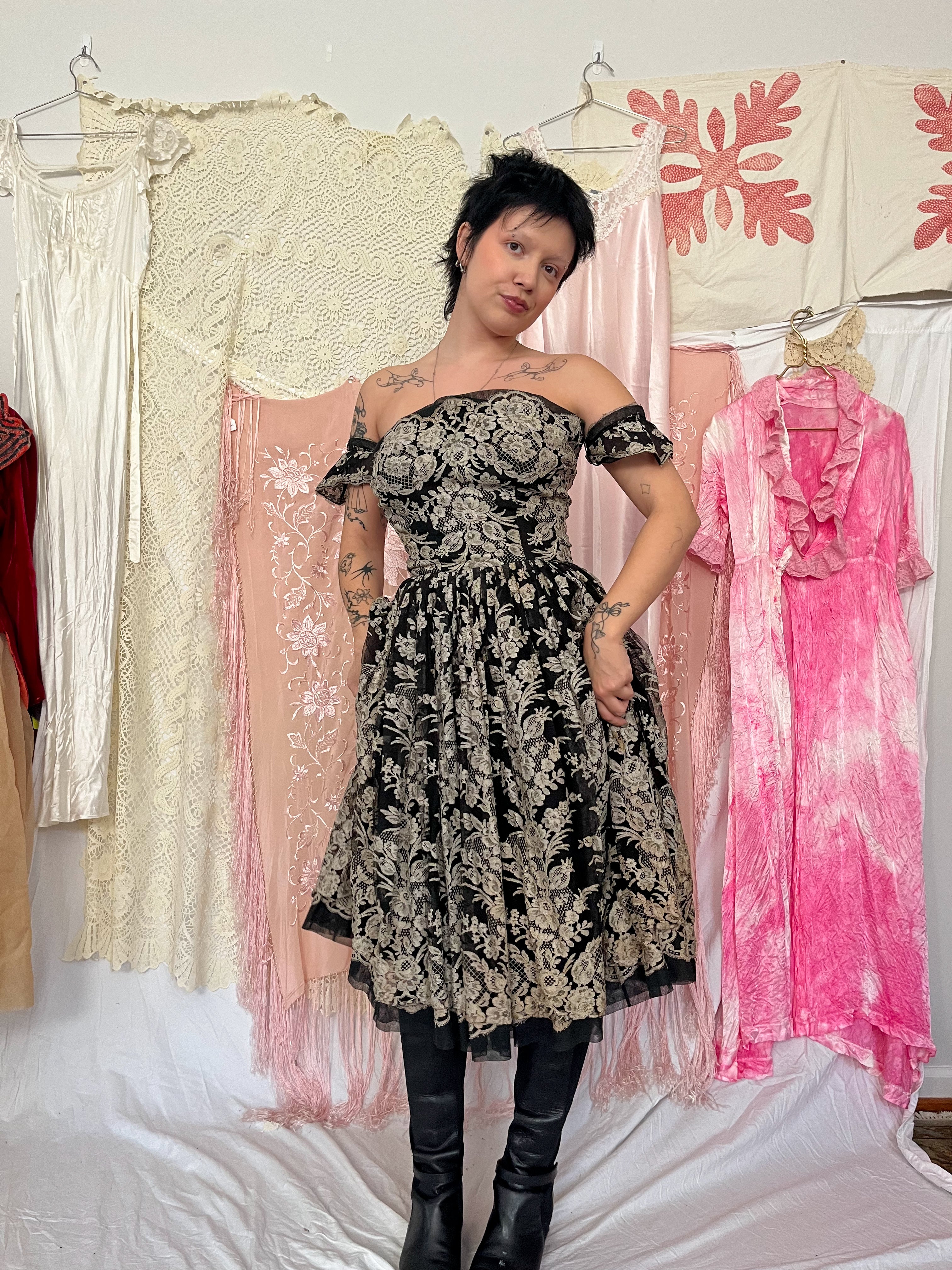 50’s LACE PARTY DRESS