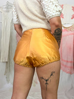 Load image into Gallery viewer, SATIN YELLOW HOTSHORTS
