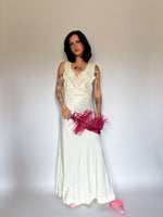 Load image into Gallery viewer, 1940’s SATIN RAYON SLIP
