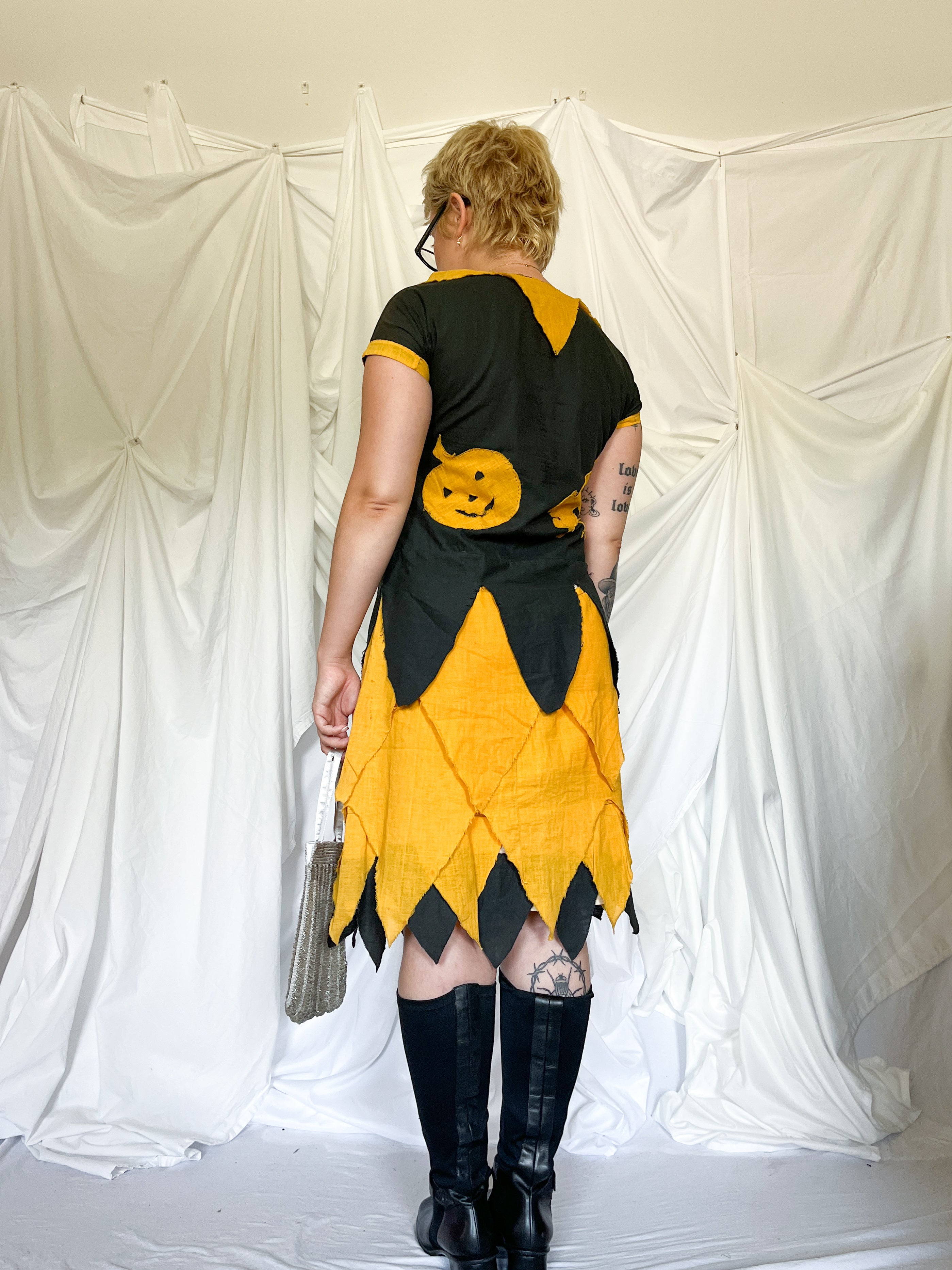 1920’s DIE CUT WITCH DRESS