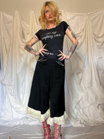 Load image into Gallery viewer, 1970’s GRAPHIC TEE
