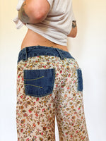 Load image into Gallery viewer, CHIFFON FLARE PANTS
