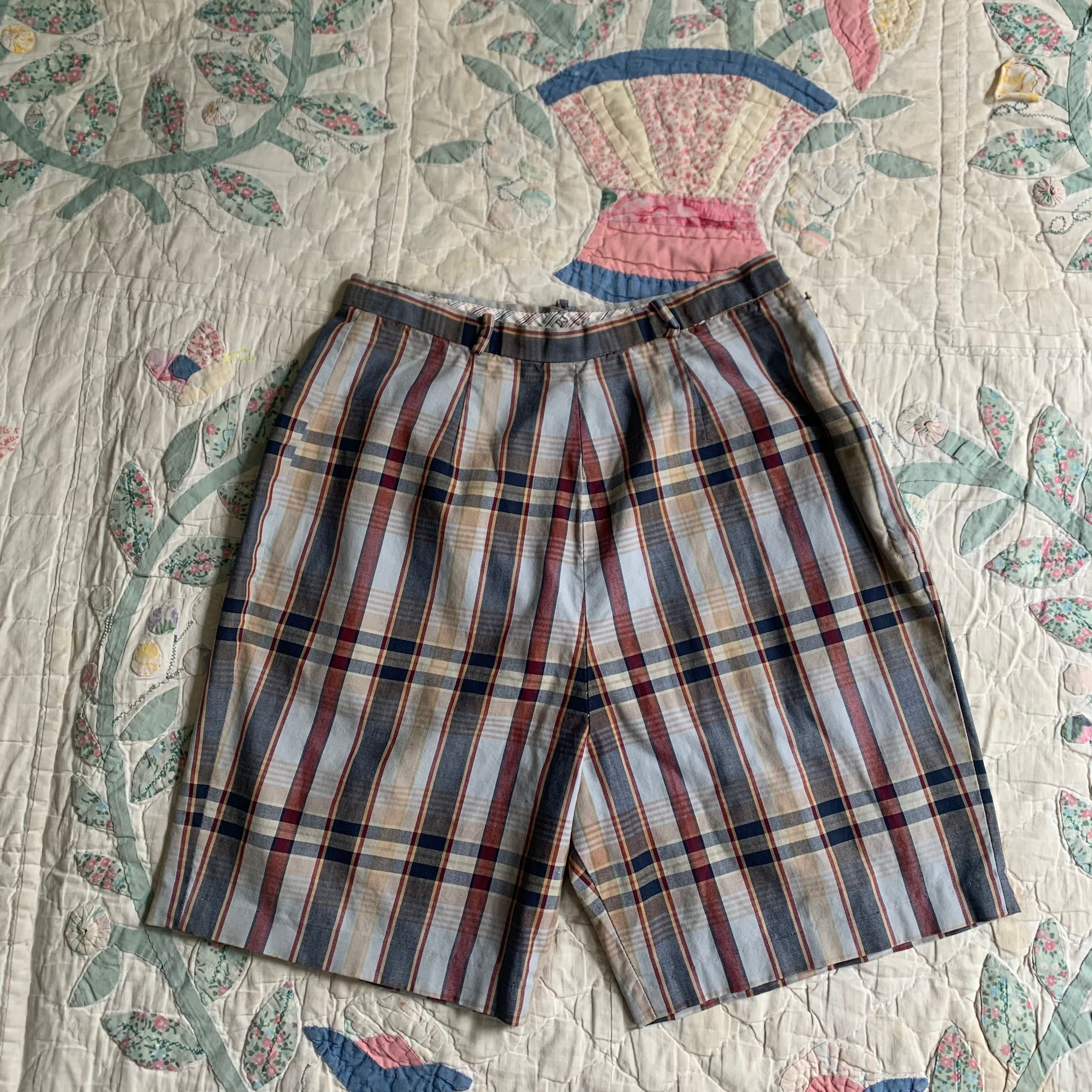 1960’s GREY PLAID SHORTS